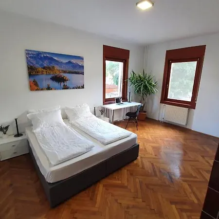 Villa The